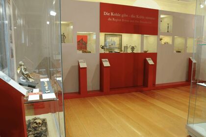 Design Ausstellung Braunkohle - Dipl.-Designerin K. Köstler in Leipzig Sachsen und Quedlinburg Sachsen-Anhalt