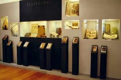 Design Ausstellung Flutbücher - Dipl.-Designerin K. Köstler in Leipzig Sachsen und Quedlinburg Sachsen-Anhalt