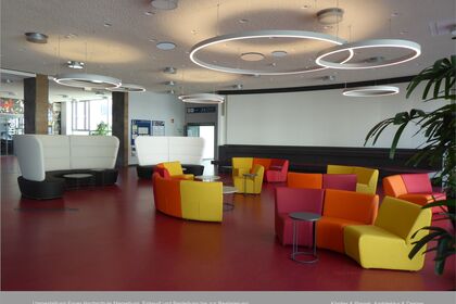 Neubau Bürobereiche und Cafeteria
