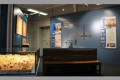 Konzeption und Gestaltung der Ausstellung zur Geschichte des sKHA - Sächsisches Krankenhaus Altscherbitz
