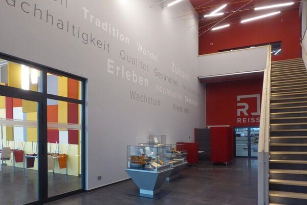 Gestaltung neuer Eingangshalle